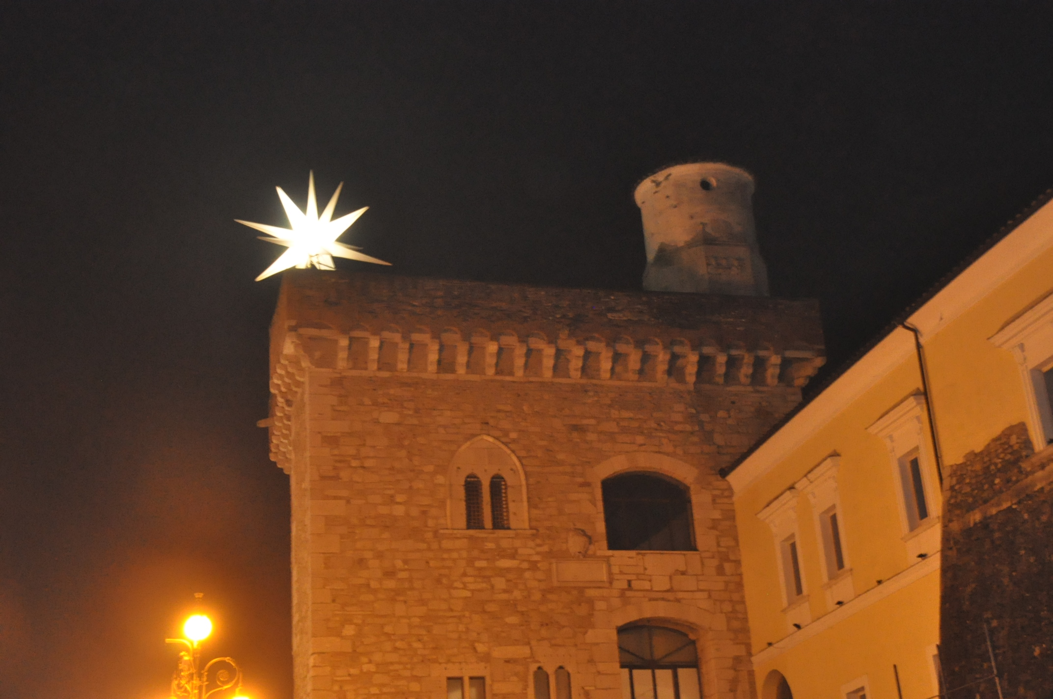 Rocca Dei Rettori, Torna A Splendere La “Stella Cometa” – Vivi Campania